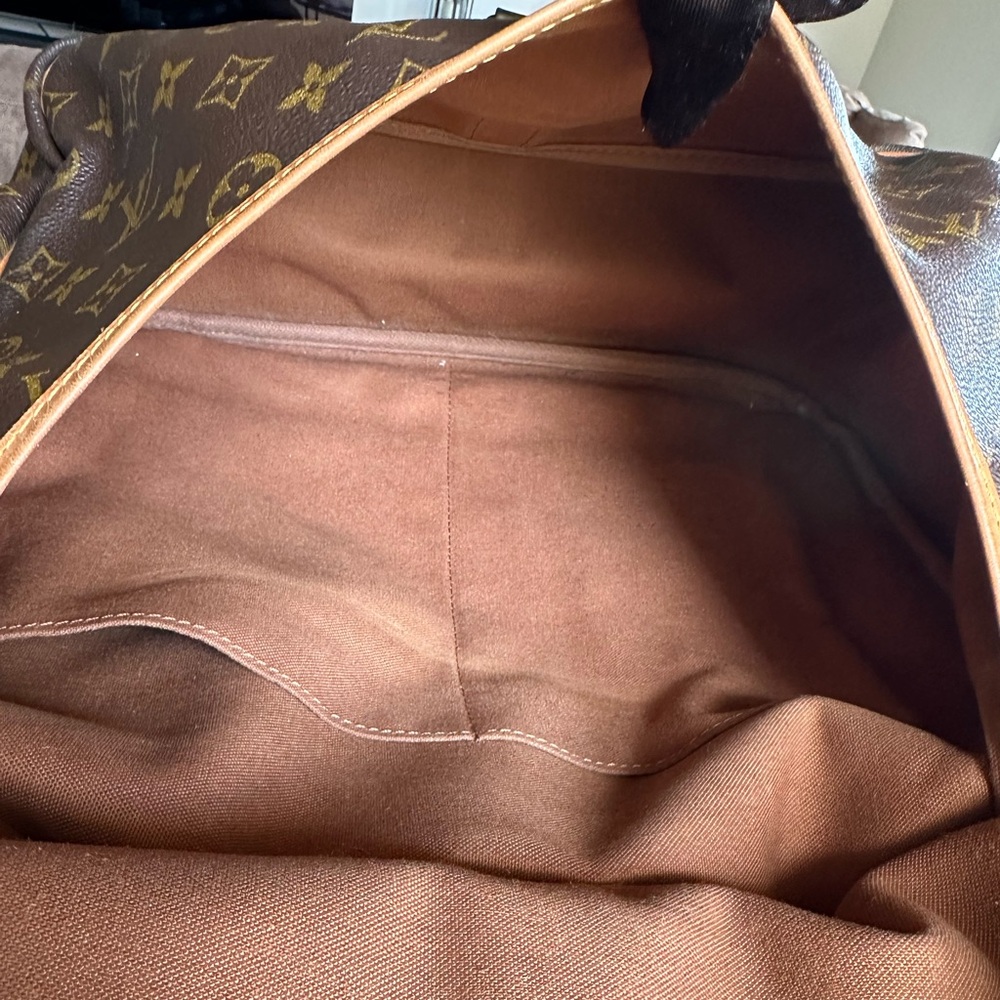 Stunning Monogram Messenger Bag - image 8